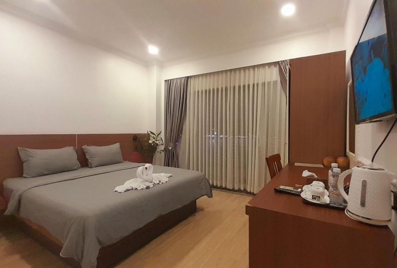 4 Rivers Hotel Phnom Penh Exterior photo