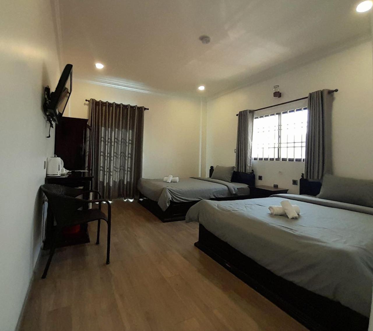4 Rivers Hotel Phnom Penh Exterior photo